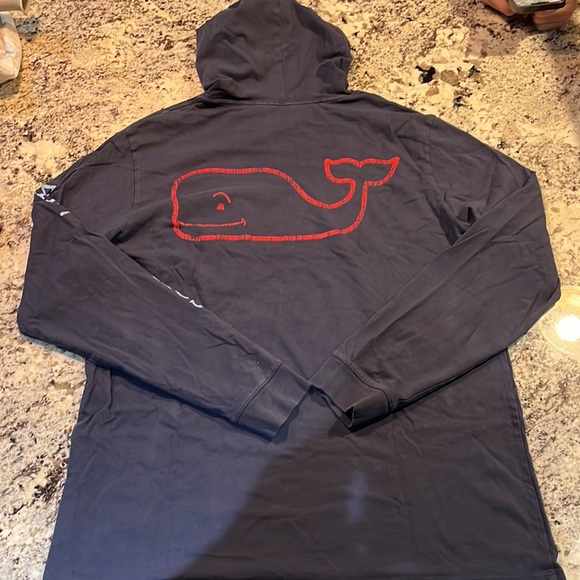 Vineyard vine put a long sleeve in size is medium - Picture 6 of 13